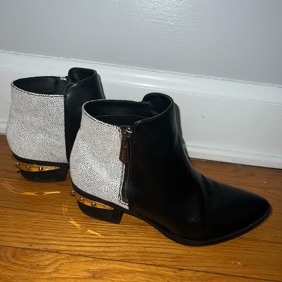 Booties - Picture 1 of 5
